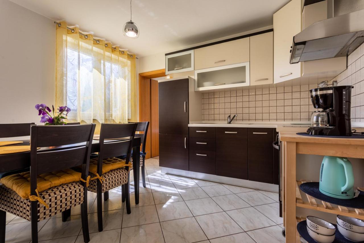 Apartment Magic Garden Baška Eksteriør billede